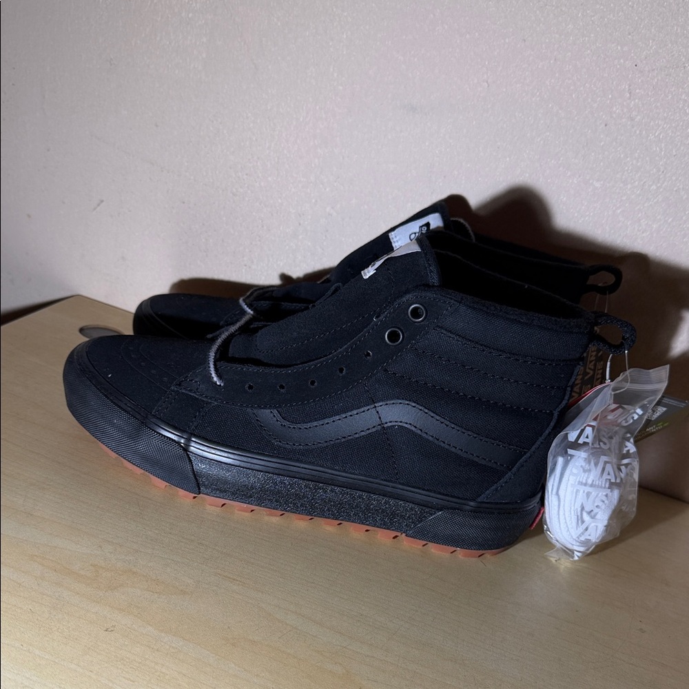 Vans Men's MYE Black and Gum High-Top Sneakers